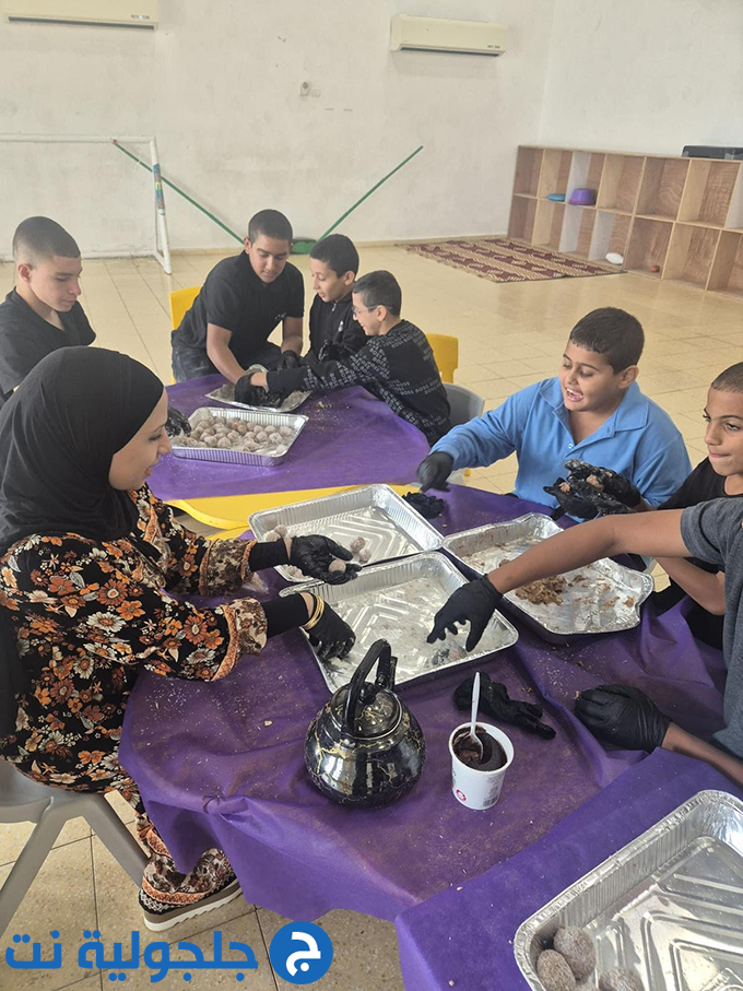 يومًا مميزًا للتطوع بمشاركة جميع الطلاب في مدرسة اورط التكنولوجية العربية الرملة